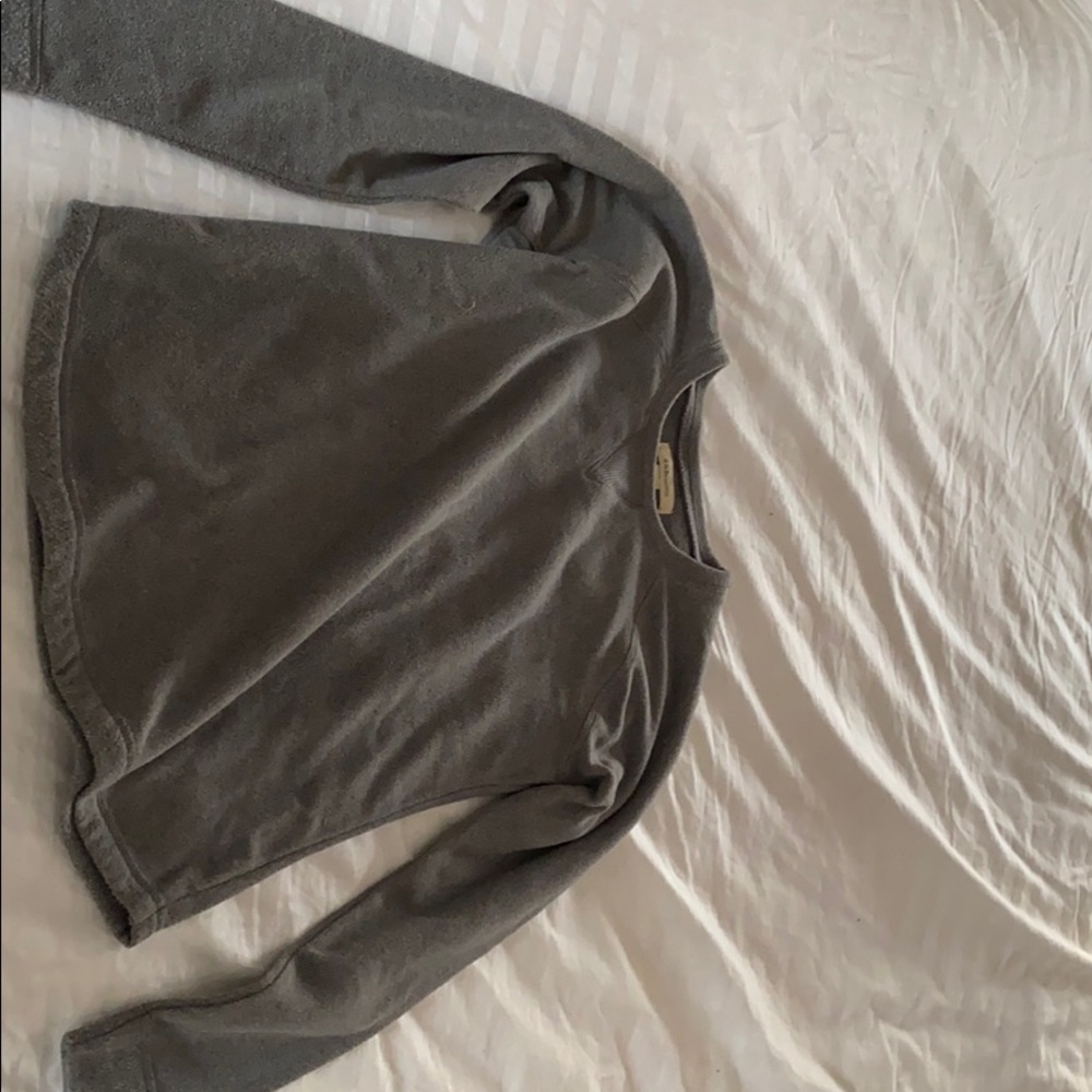 G.H. Bass & Co. Grey sweater